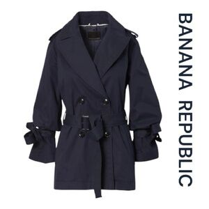 Banana Republic Navy Blue Trench Coat, Water Resistant, Size L.